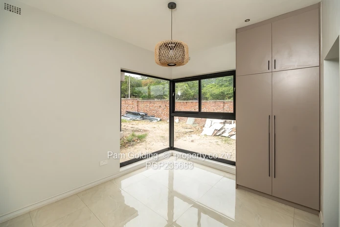 Strathaven Townhouses 