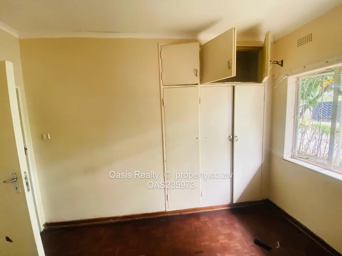 Neat property to let