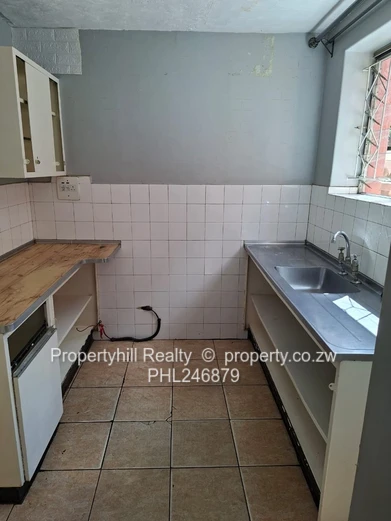 Secure 2-Bed Fully Furnished Garden Flat — Avenues CBD (Sole Mandate)