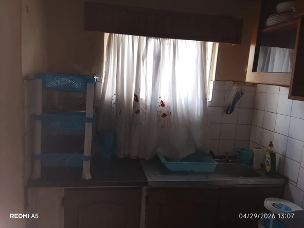 2 Bedroom Flat & Apartment