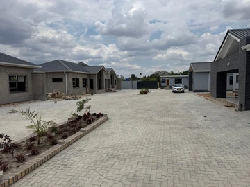 3 Bedroom Garden Flat