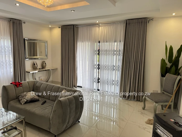 Mabvazuva phase 1 house 4 beds available for rent $750