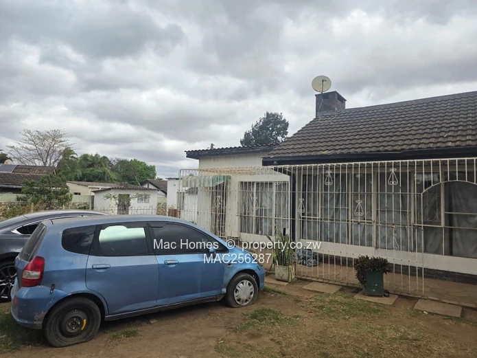 Renovator’S Dream House For Sale – Avondale West
