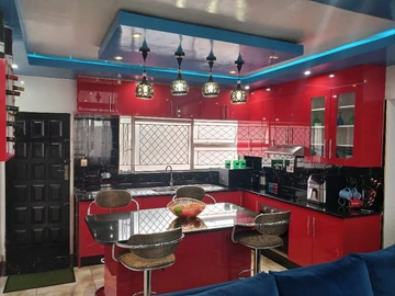 3 Bedroom Flat & Apartment