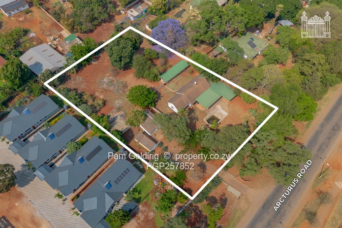 Excellent Renovation and Development Potential – Arcturus Road (Sole Mandate)
