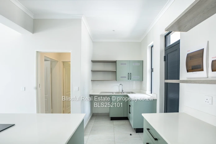 2 Bed Flat for Rent in Vainona