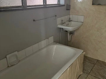 Flat & Apartment