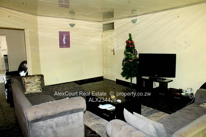 Big & Spacious 5 Bed House For Sale!