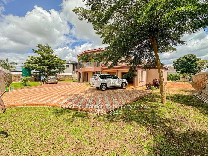5 Bedroomed House For Sale In Gletwin Park