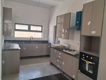 3 Bedroom Garden Flat