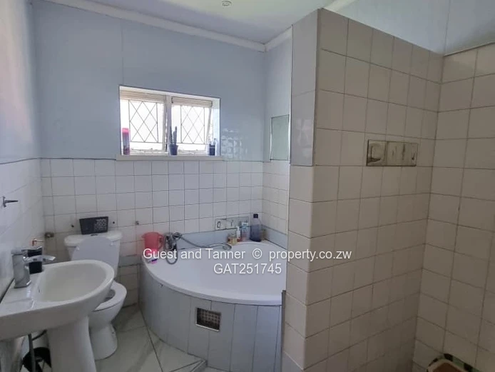Elegant Three-Bed House For Sale in Ilanda