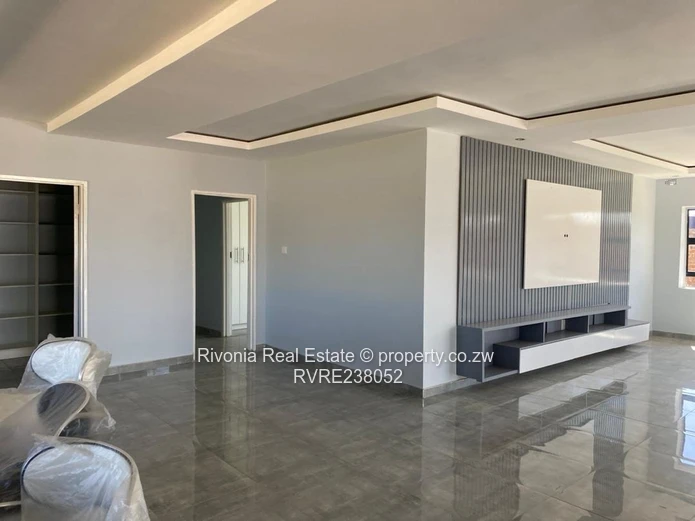 Luxury Haven In Mount Pleasant Heights!