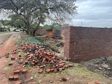 Stands & Residential Land