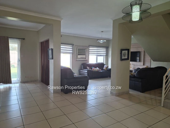 Avondale West Townhouse For Sale