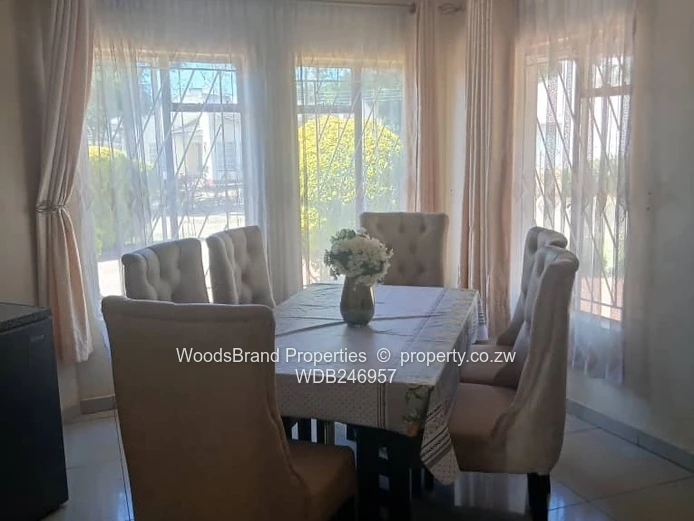 4-Bed Garden Flat in Marlborough — Borehole 