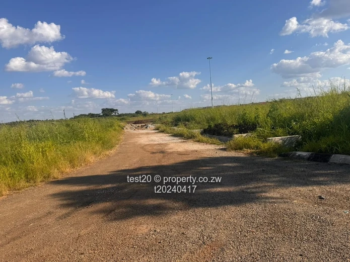 Glaudina 300m²  Stand — Sewer, Water & Roads