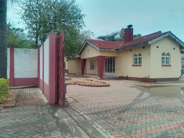 4 Bedroom House