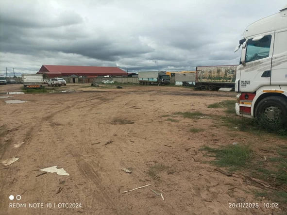 Commercial & Industrial Land