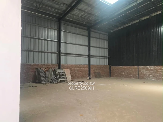 10,000m² Tynwald, Harare West Warehouse/Factory with Borehole