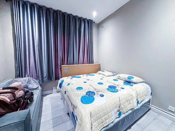 Cozy Cluster Home In Peakwood Village For Sale