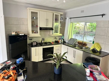 3 Bedroom Garden Flat