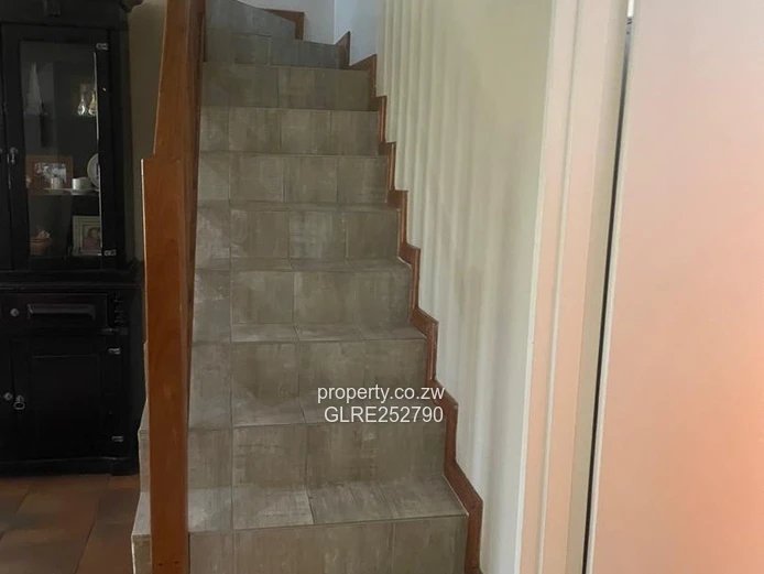 Spacious 3-Bed Double-Storey in Borrowdale Brooke with Garden