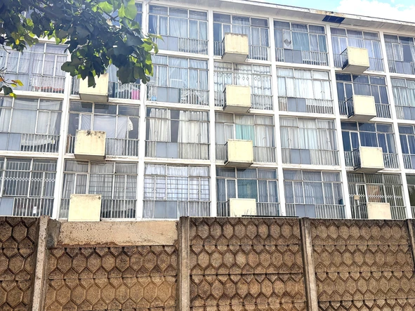 Flat & Apartment