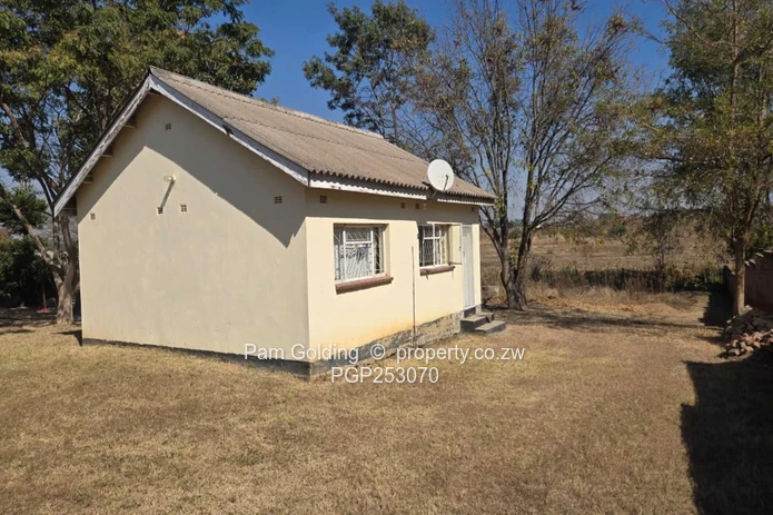 Incomplete 4-Bedroom House On An Acre