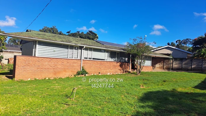 Hillside 3 bedroom house to rent as offices 