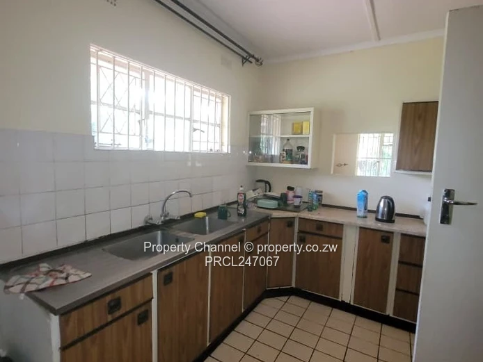 House For Sale In Vainona Borrowdale