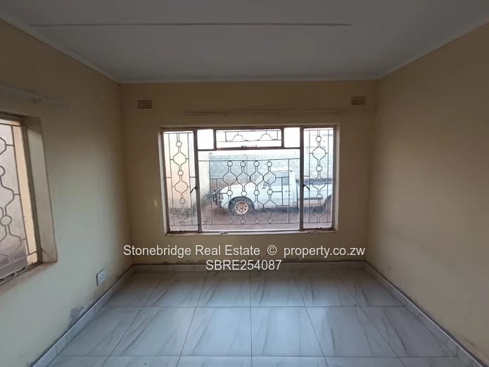 4 Bedroomed House in Mahatshula North For Rent