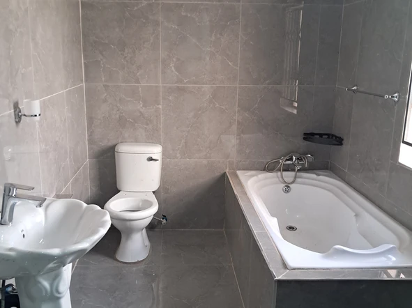 8 Unit Townhouse Complex