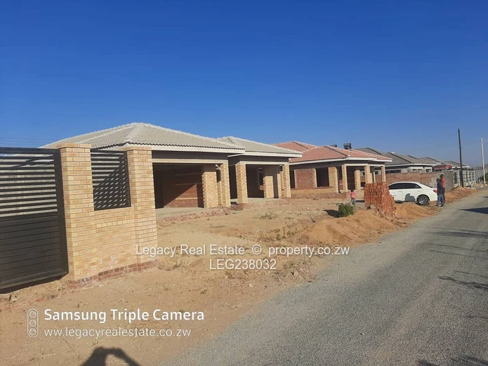 Exceptional  Value Townhouse ,Prime Incomplete Home in Secure Mabvazuva Estate