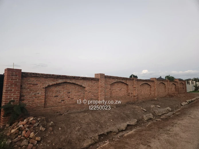 Residential Stand with Cottage for Sale in Sunway City, Harare East