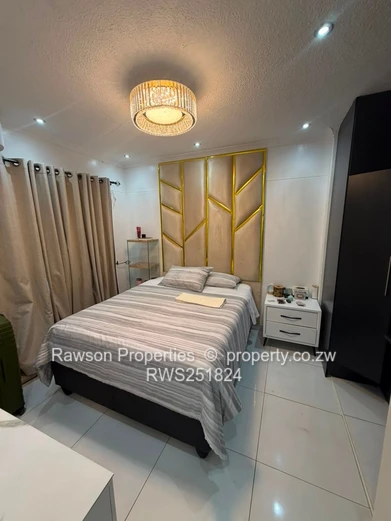 Avondale — 2-Bed Duplex Apartment On King George 
