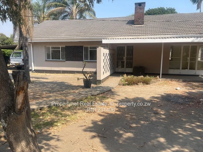 Eastlea Office Space or Family Home!!