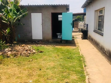 Commercial & Industrial Land