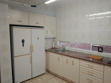 3 Bedroom Flat & Apartment