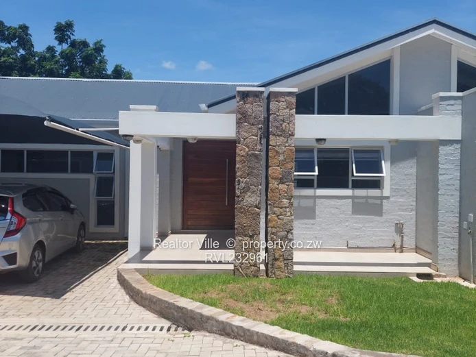 3-Bed Spacious Garden Flat To Let