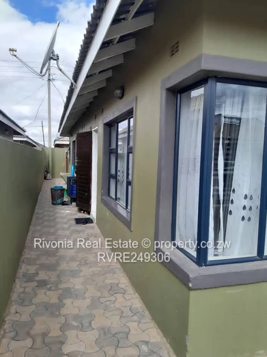 Aspindale Park 3-Bed Home — Tiled Verandah & Paved Yard