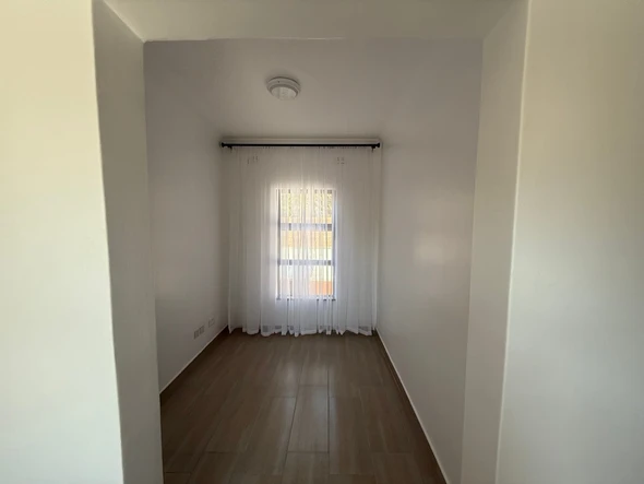 3 Unit Townhouse Complex