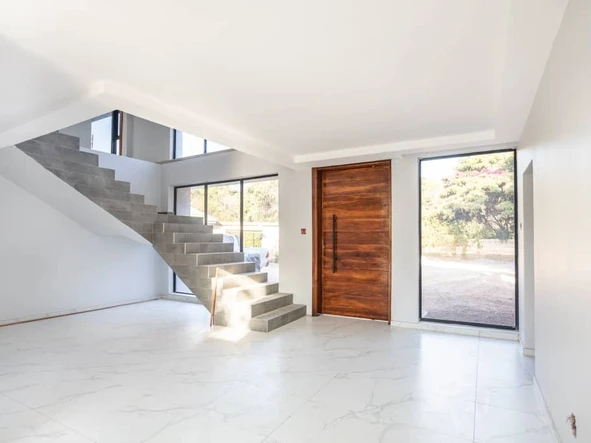 8 Unit Townhouse Complex