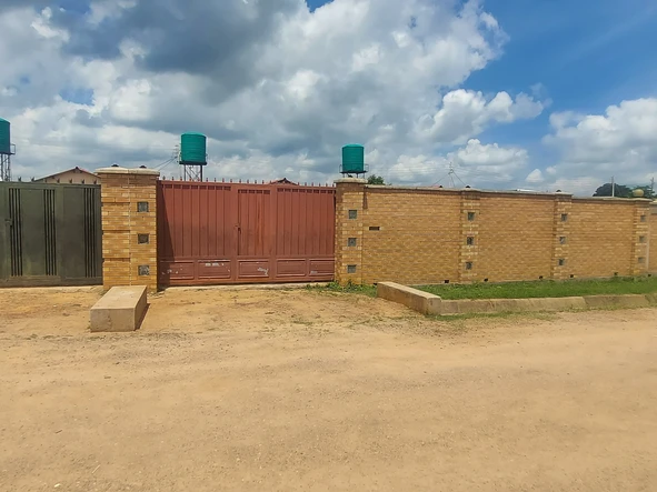 2 Bedroom House