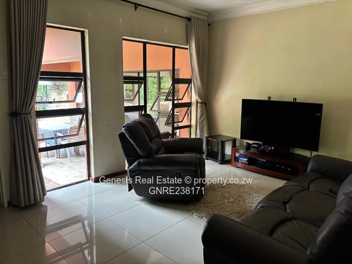 Enchanting 4 bedroom house in the Brooke Golf Estate