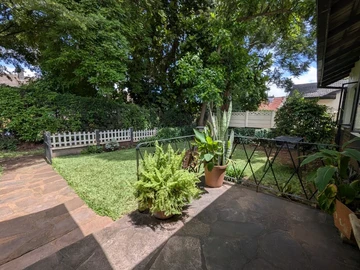 3 Bedroom Garden Flat