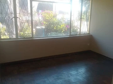 2 Bedroom Garden Flat