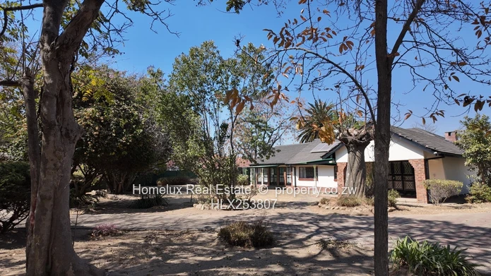 Executive 5-Bedroom Fully Furnished Home in Mount Pleasant