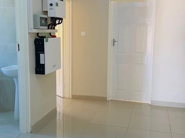 4 Bedroom Flat & Apartment