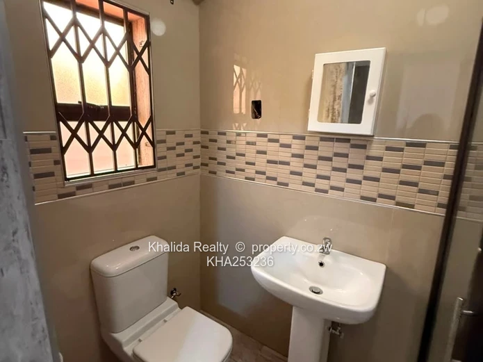 ARLINGTON | Executive 5-Bedrooms 4 en-suites Family Home