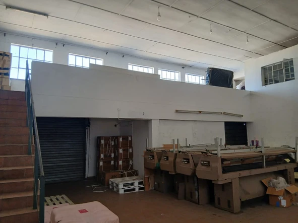 Warehouse & Factory